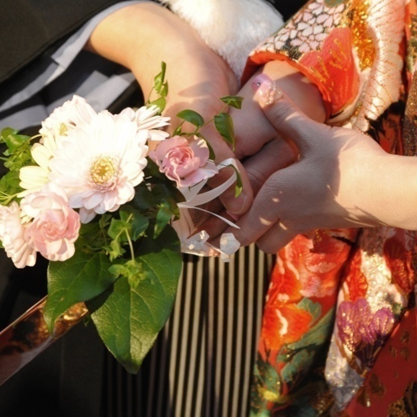 和装婚の花嫁さん必見 写真映えする和風ウエディングケーキのデザイン集 Strawberry