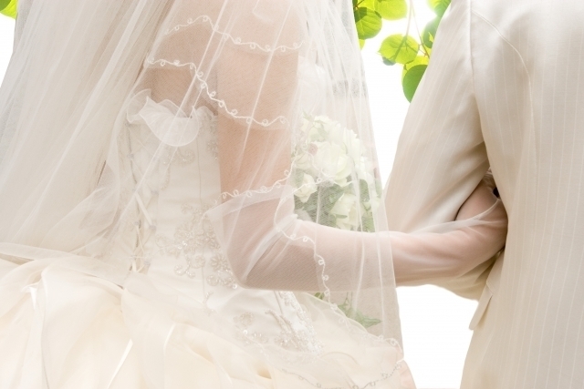三浦翔平さん 桐谷美玲さん結婚おめでとうございます 完璧すぎるカップルのウェディングに注目 Strawberry