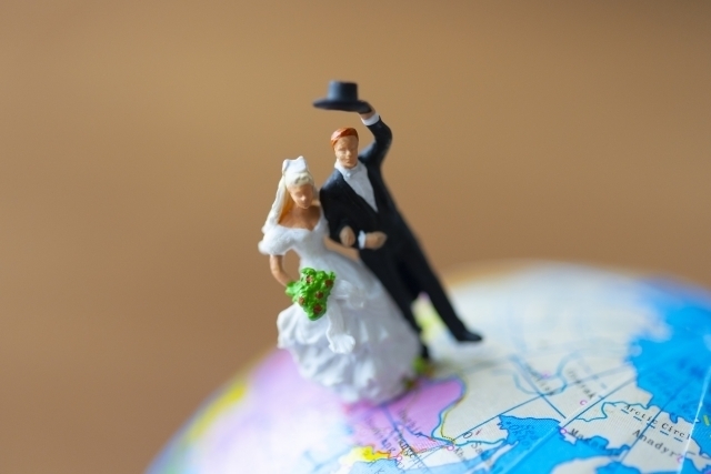 旅行好きカップルは要チェック 旅 をテーマにしたウェディングアイデア Strawberry 旅行好きカップルは要チェック 旅 をテーマにしたウェディングアイデア Strawberry