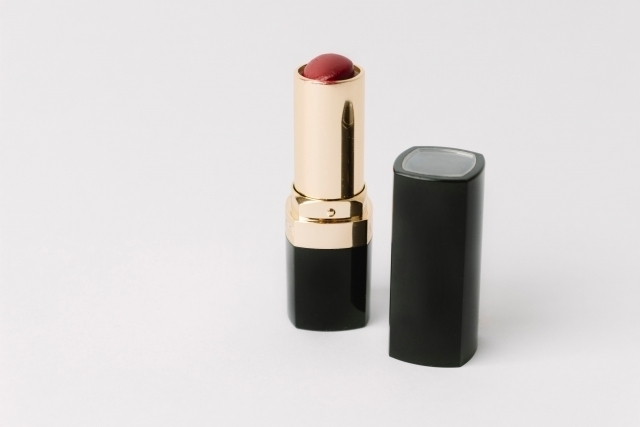 花嫁メイクの必需品 落ちない ティントリップ を味方に付けて 幸せ顔 に Strawberry