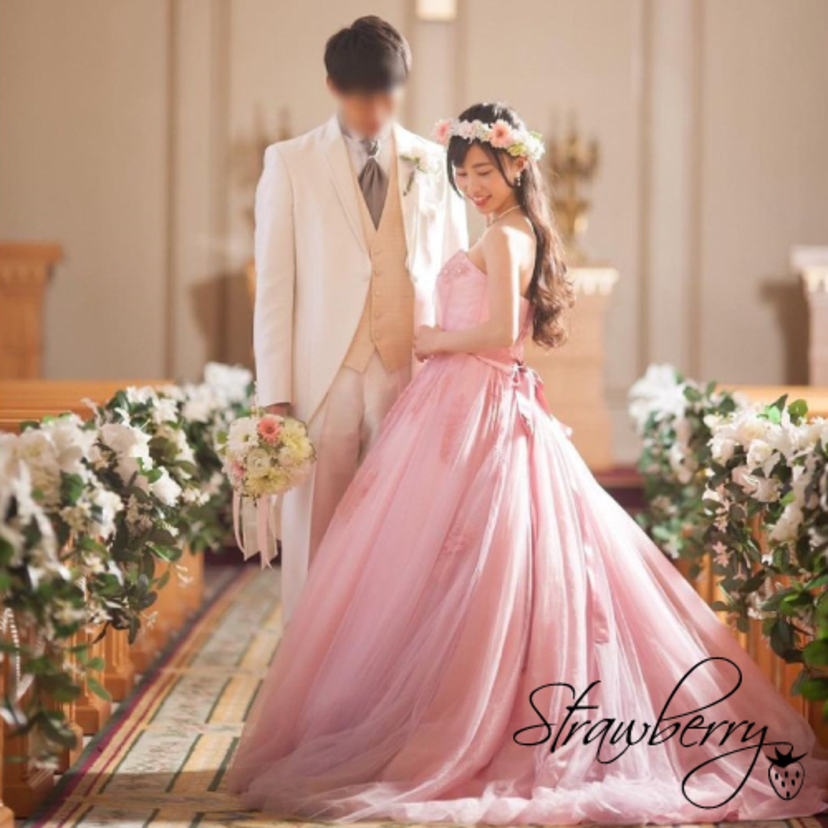 自分の好きな色のドレス選びを◇大人花嫁さんでもピンクドレスを着こなすコツとは？＊*