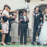 フラワーシャワーだけじゃない◎幸せを届ける♡結婚式で採用したい【○○シャワーアイディア】をご紹介♡♡