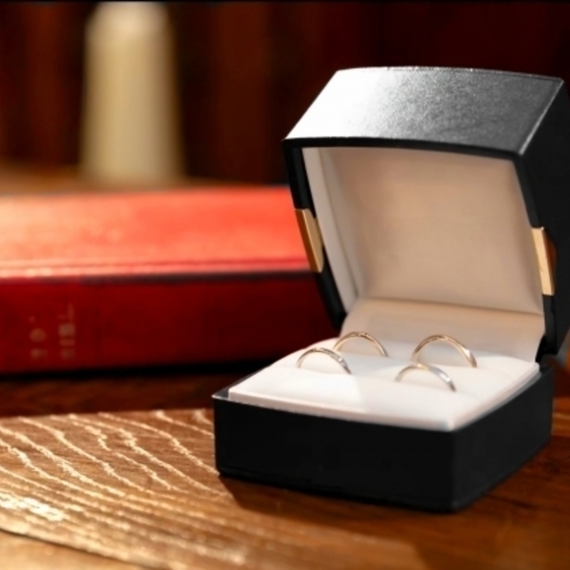 婚約指輪って必要？買わない選択肢をするカップルが増えている理由を知りたい！
