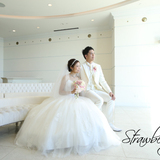 憧れの空間を独り占め♡「式場前撮り」で残す最高の前撮り＊メリット・デメリットと撮影スポットまとめ