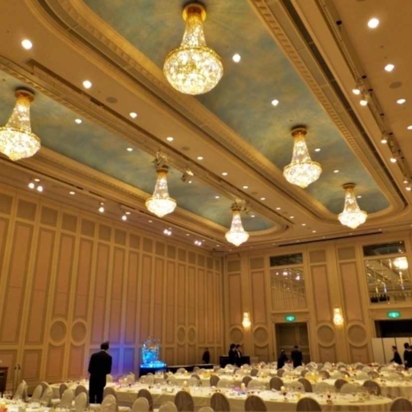 ホテルウェディングだからこそ叶う！上質なおもてなしとスケール感を活かしたおすすめアイディア＊