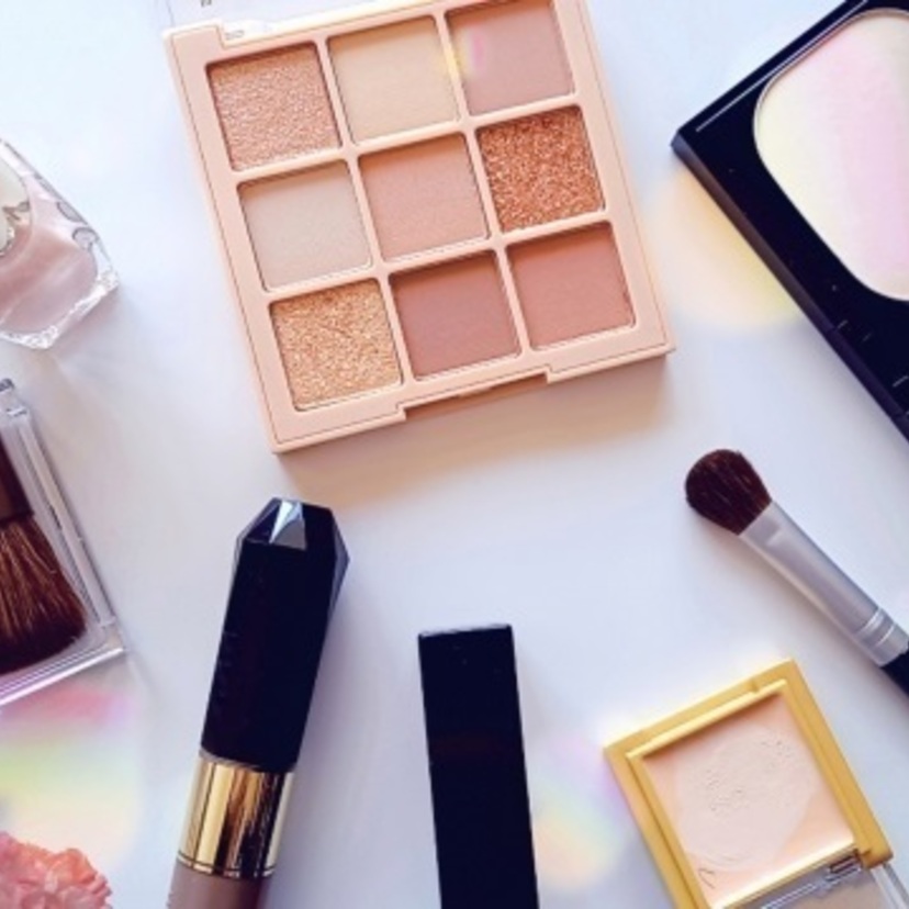 結婚式のメイクってセルフでもいいの？「私らしさ」を叶えるための選択肢＊