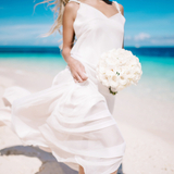 太陽と風を味方に♡そんなドレスを選びたい♡リゾ婚花嫁さんのドレス選び◇